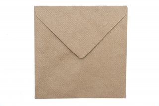 Čtvercové obálky 155x155 mm, kraftový papír Natron s žebrováním